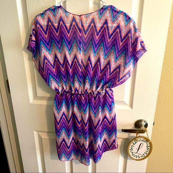 Miken Swim Bright Chevron Cover Up Women's Size Small Purples Blue Multicolor - Picture 6 of 6
